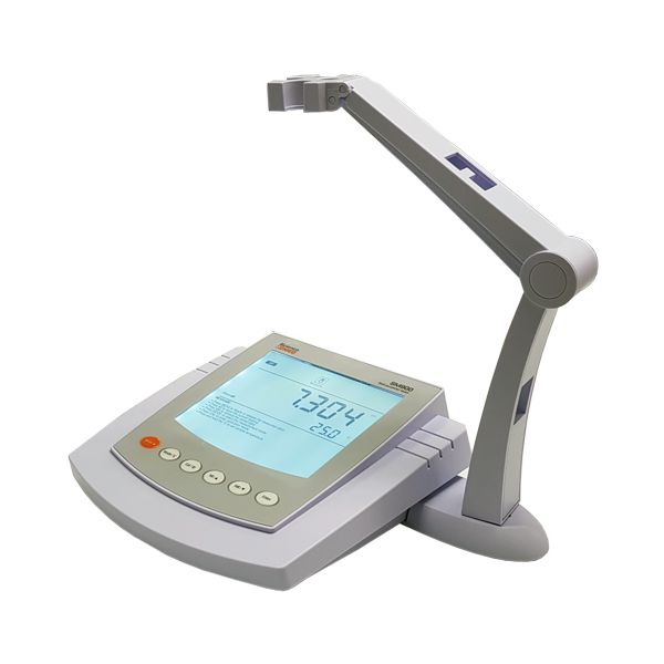 Medidor multiparamétrico de mesa. SM900