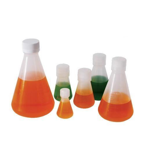 Matraz Erlenmeyer de plástico con tapa de rosca. CRM-26446