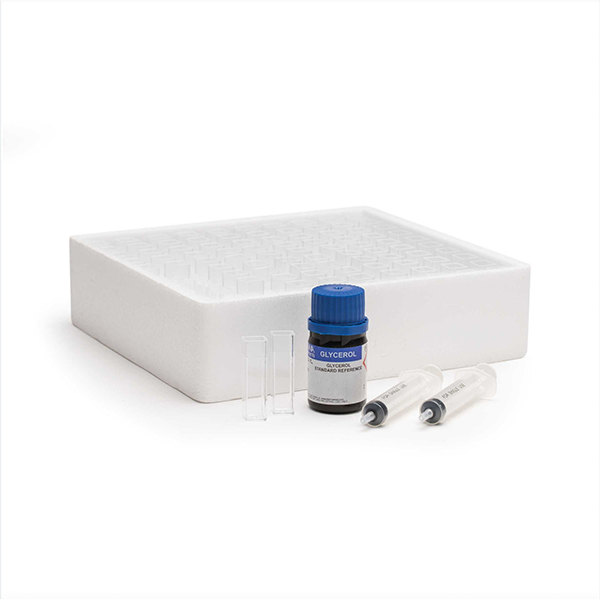 Glicerina (30 mL), 82 celdas cuadradas, pipeta y jeringa. HI93703-56