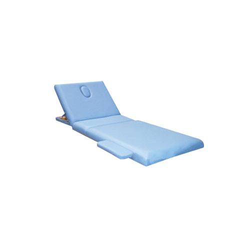 Cubre cama desechable.